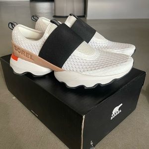 Sorel Kinetic Impact Strap Sneaker